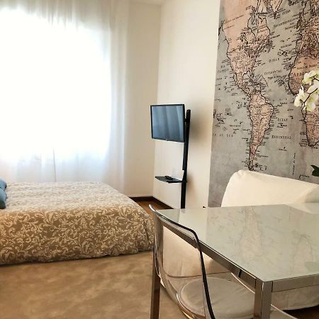 Gg Mentana Rooms Como Kültér fotó